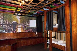 Amsterdam Teleport Hotel