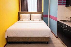 Amsterdam Teleport Hotel