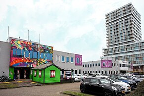 Amsterdam Teleport Hotel