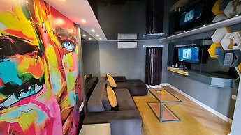 Letstay Hotel - Adult Only +12