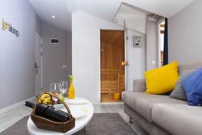 Letstay Hotel - Adult Only +12