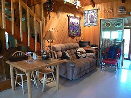 Smoky Bear Ranch Bed & Breakfast & Cabins