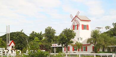Thada Chateau Hotel