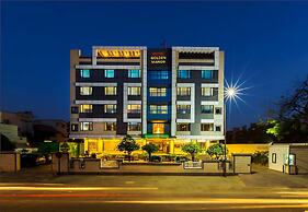 Hotel Golden Manor