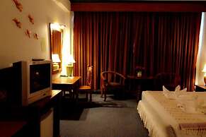 Thepnakorn Hotel