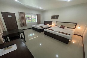 Phuket Airport Villa