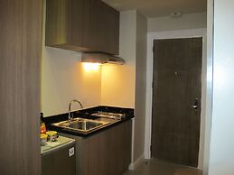Zerenity Hotel & Suites
