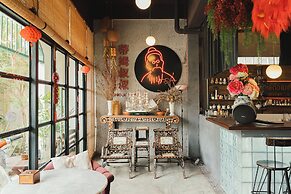 Tim Mansion