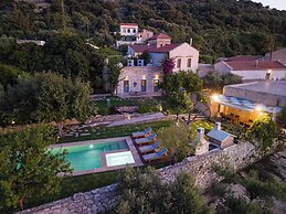 Athermigo Boutique Estate