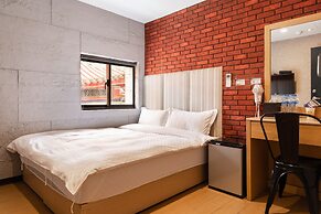 Long Shan Hotel