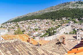 Apartments Foteza