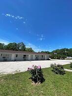 Mindemoya Motel