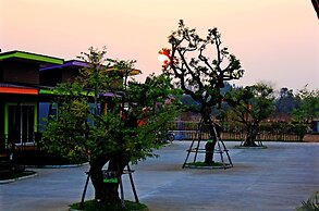D-Sine Resort
