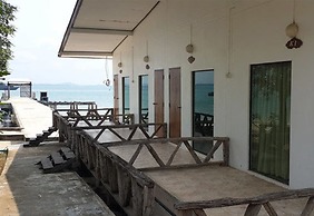 Samed Cliff Resort