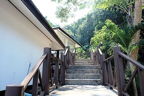 Samed Cliff Resort