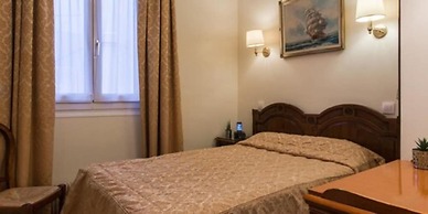 Familia Hotel