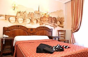 Familia Hotel