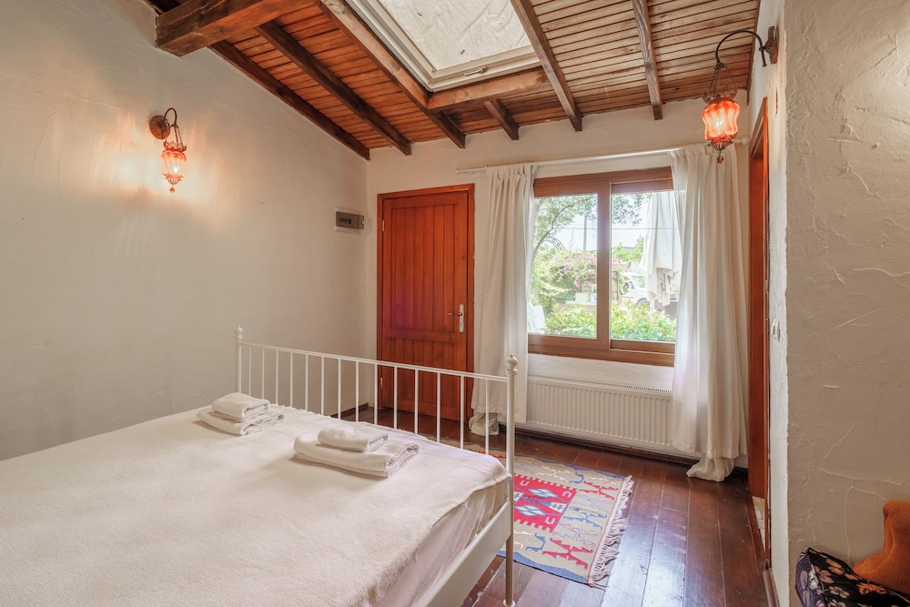 Ephesus Lodge