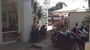 Khun Chaweng Resort