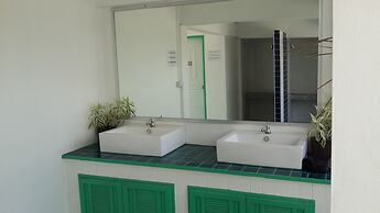 Khun Chaweng Resort