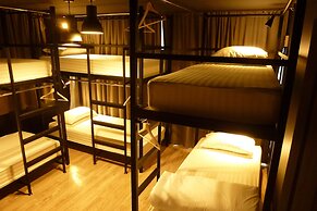 C40Winks Hostel