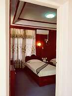 Kyaw Hotel