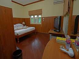Kyaw Hotel