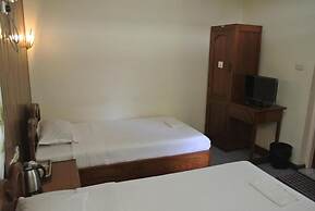 Kyaw Hotel