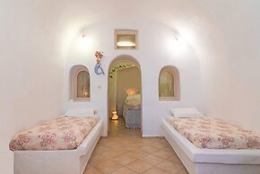 Santorini Paradise