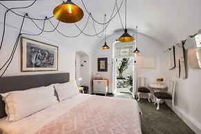 Santorini Paradise