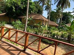 Thiw Son Beach Resort