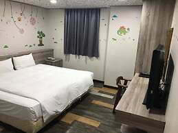 Funhouse Hsinchu