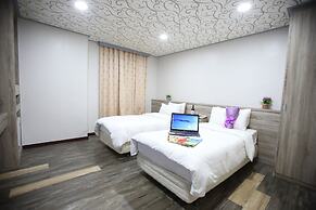 Funhouse Hsinchu