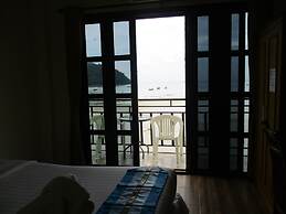 Phi Phi Green House