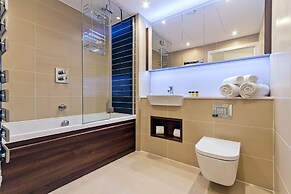 Altitude E1 Apartments