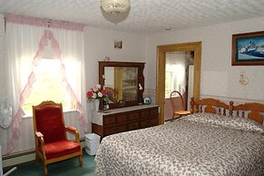 North Rustico Motel and Cottages