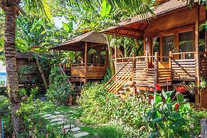 Ten Moons Lipe Resort