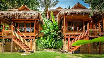 Ten Moons Lipe Resort