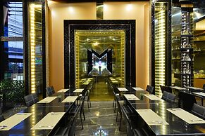 Media Hotel & Residence
