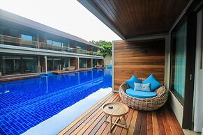 Akira Lipe Resort