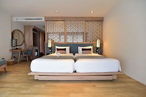 Akira Lipe Resort