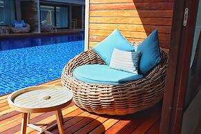 Akira Lipe Resort