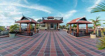 Seng Hout Hotel