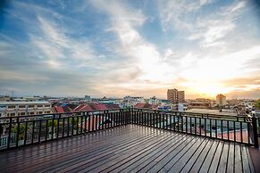 Seng Hout Hotel