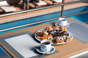 Maleme Mare Beach Resort Hotel
