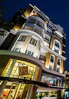 Beyond Suite Hotel