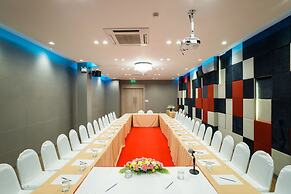 Beyond Suite Hotel