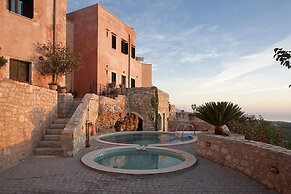 Kastellos Village - Central Complex