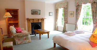 Delphi Lodge & Estate