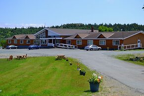 Silverwood Inn